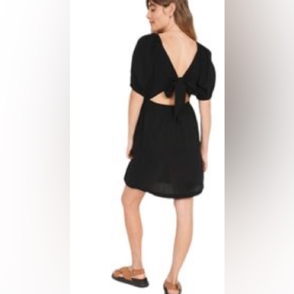 NWT Tan Waist Defined Puff Sleeves w/ Tie Back- Small - Picture 11 of 14